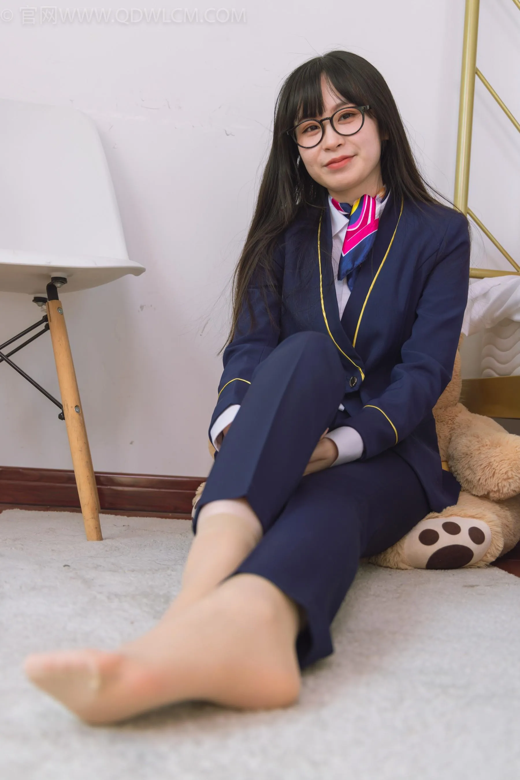 物恋传媒 NO.1500 兮兮-银行小秘书 [151P]插图8